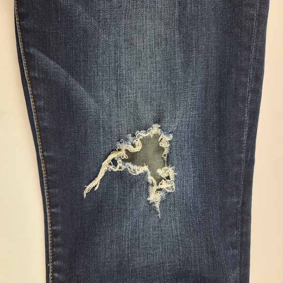 Kut from the Cloth Dark Wash Distressed Straight Leg Jeans - Picture 10 of 10